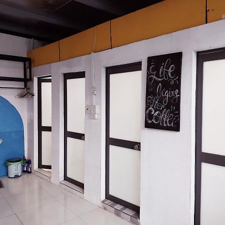 Codo Homestay Хуе Екстериор снимка
