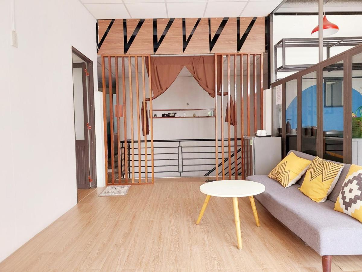 Codo Homestay Хуе Екстериор снимка